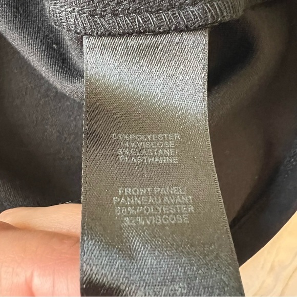 2/$30 Robbi and Nikki Casual A line dress- black and white color block print - Picture 9 of 14